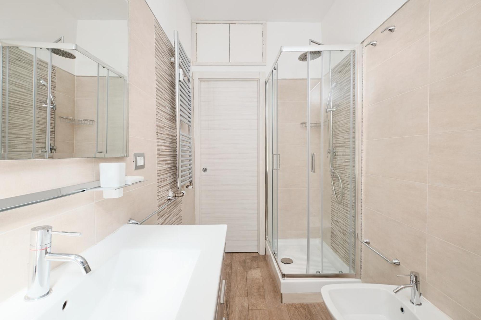 A Few Minutes From The Colosseum - Free Wi-fi & Netflix Apartamento *